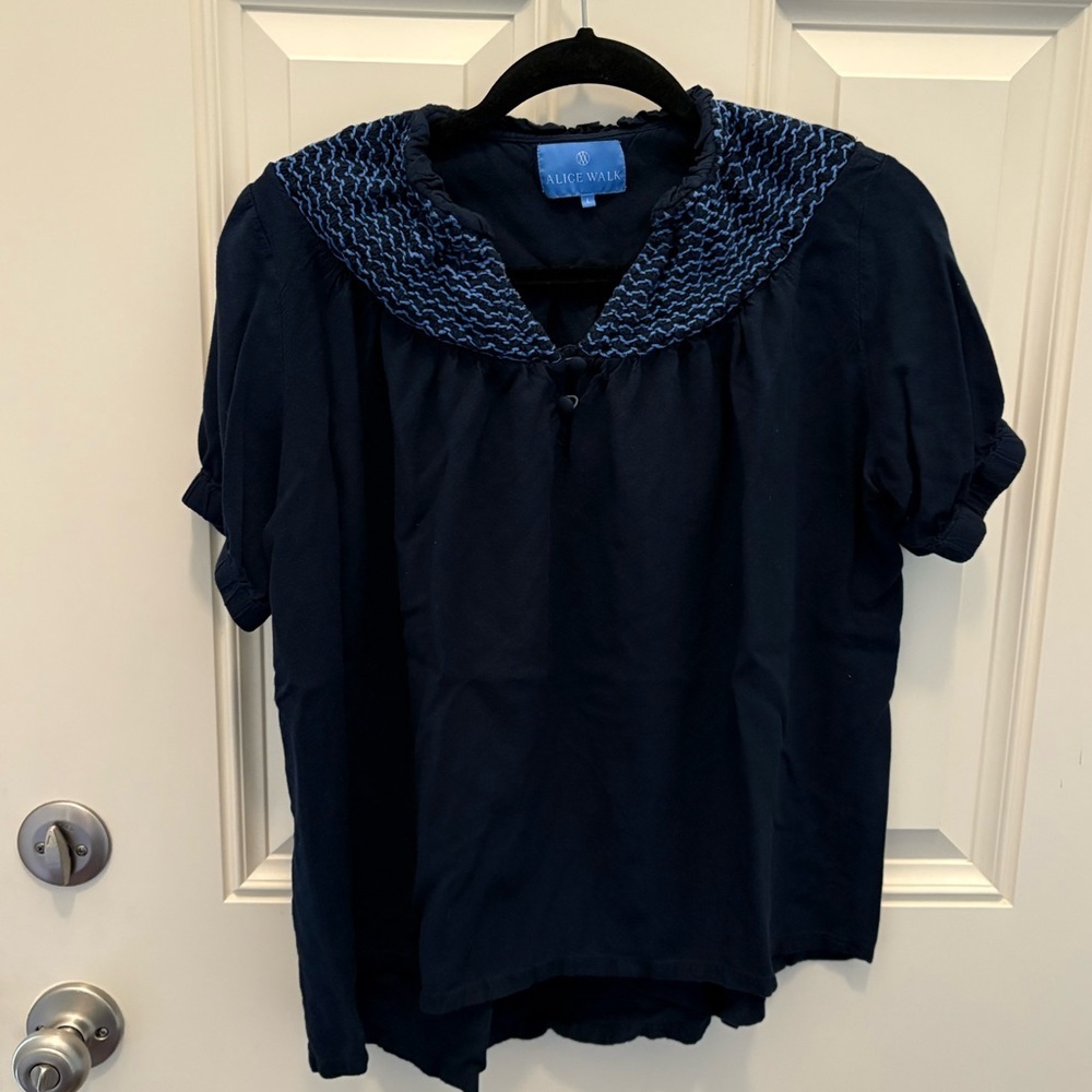 Alice Walk Blue Smocked Blouse Size Large